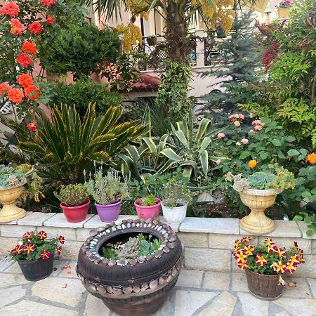 In The Castle Ii- House Apartment Ioannina Luaran gambar