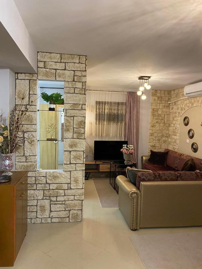 In The Castle Ii- House Apartment Ioannina Luaran gambar